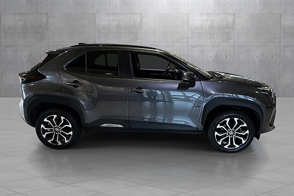 Toyota Yaris Cross 6 of 19
