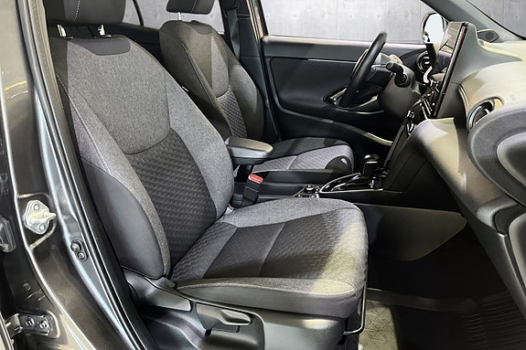 Toyota Yaris Cross 15 of 19