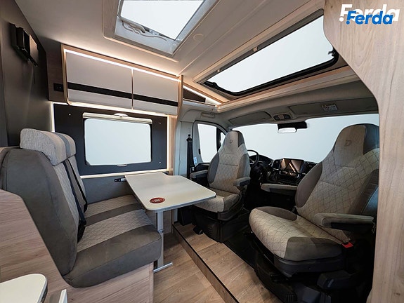 Dethleffs Globebus Camp T 4 3 of 30