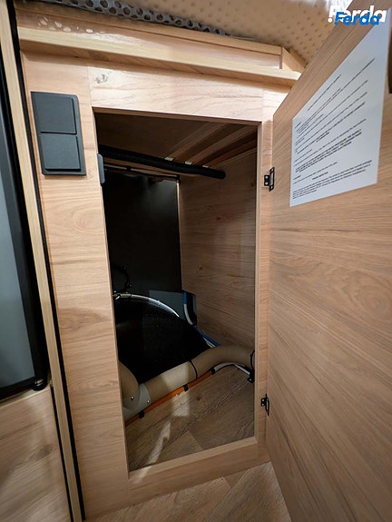 Dethleffs Globebus Camp T 4 14 of 30