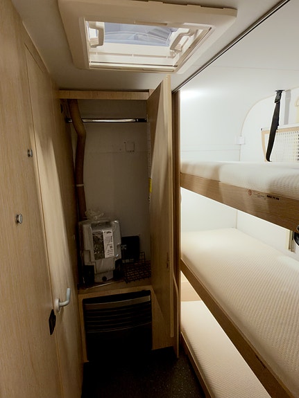 Adria AVIVA 563 PT 2027 – PLUSSPAKKE AVIVA – FAMILIEVOGN MED 6–7 SENGEPLASSER! 12 of 24