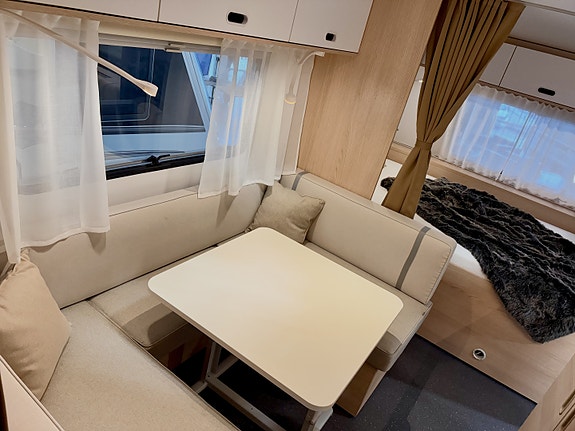 Adria AVIVA 563 PT 2027 – PLUSSPAKKE AVIVA – FAMILIEVOGN MED 6–7 SENGEPLASSER! 8 of 24