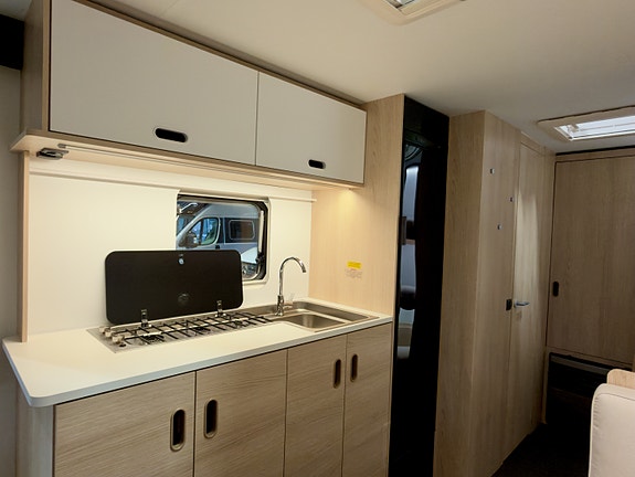 Adria AVIVA 563 PT 2027 – PLUSSPAKKE AVIVA – FAMILIEVOGN MED 6–7 SENGEPLASSER! 18 of 24