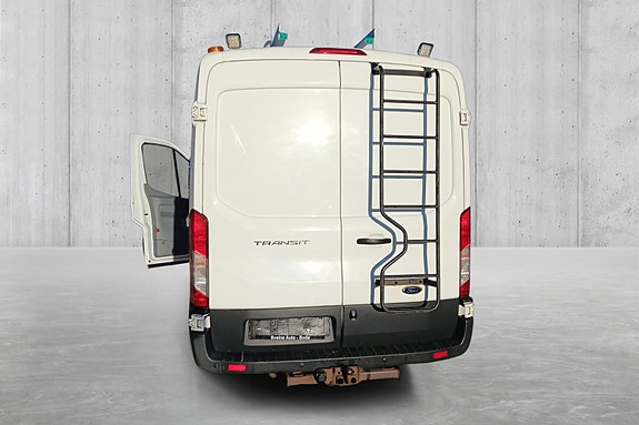 Ford Transit 3 of 30