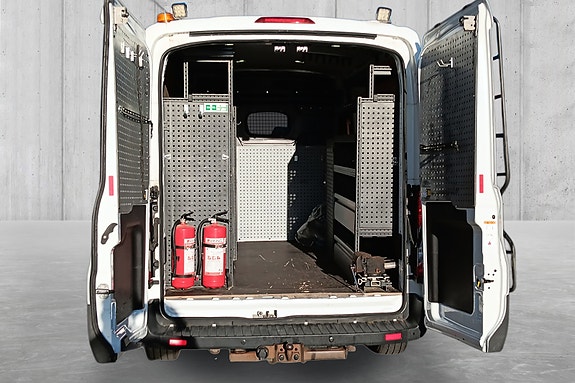 Ford Transit 8 of 30