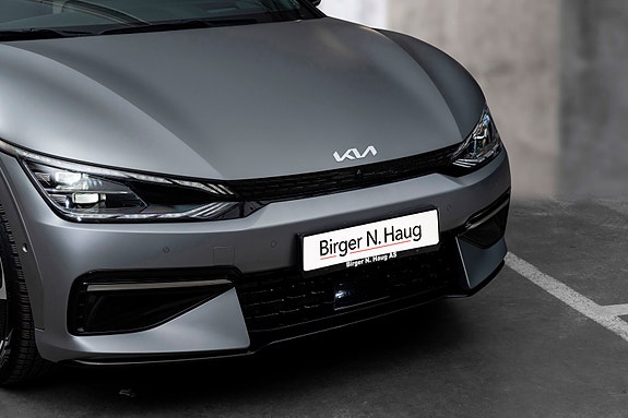Kia EV6 3 of 29