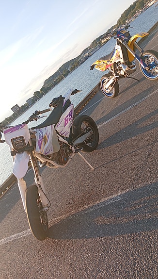 Husqvarna FE 350 3 of 7