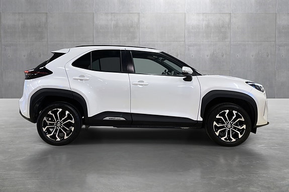 Toyota Yaris Cross 6 of 19