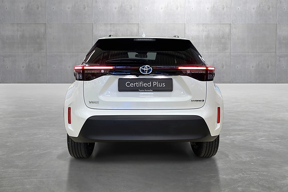 Toyota Yaris Cross 4 of 19