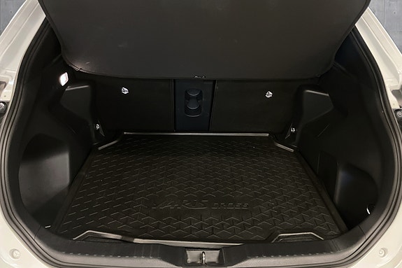 Toyota Yaris Cross 18 of 19