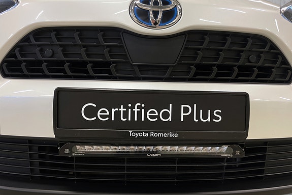 Toyota Yaris Cross 17 of 19