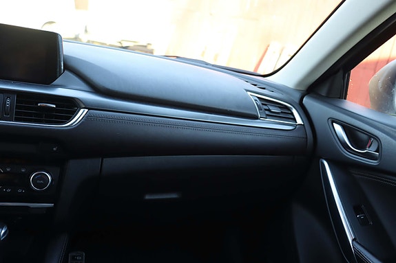 Mazda 6 8 of 27