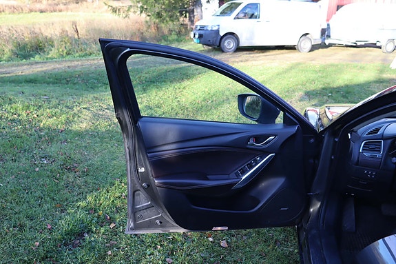 Mazda 6 16 of 27