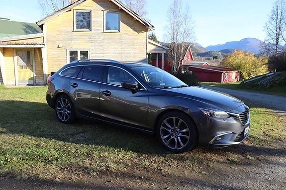 Mazda 6 2 of 27