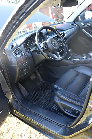 Mazda 6 6 of 27