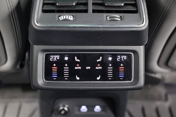Audi e-tron 17 of 21
