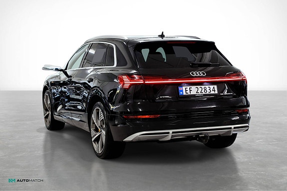 Audi e-tron 8 of 21