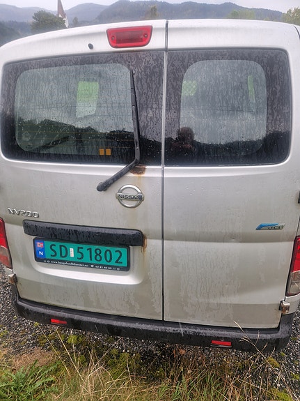 Nissan NV200 5 of 6