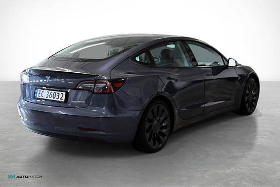 Tesla Model 3 8 of 16