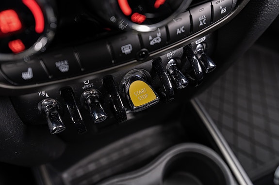MINI Countryman Cooper SE 23 of 30