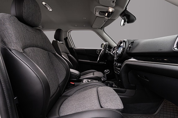 MINI Countryman Cooper SE 15 of 30