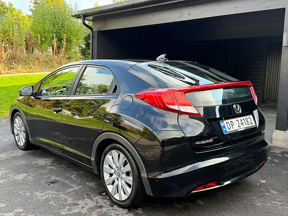 Honda Civic 3 of 16
