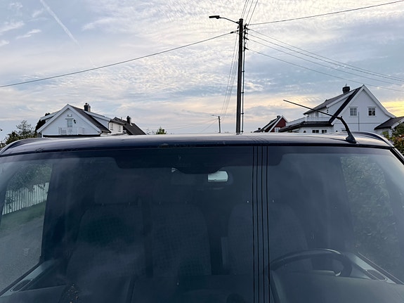 Ford Transit 300S Van 7 of 7