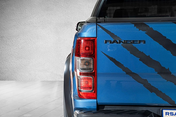 Ford Ranger Raptor 9 of 27