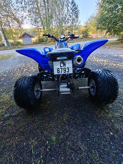 Yamaha Raptor 660 3 of 8
