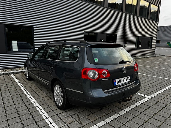 Volkswagen Passat 6 of 13