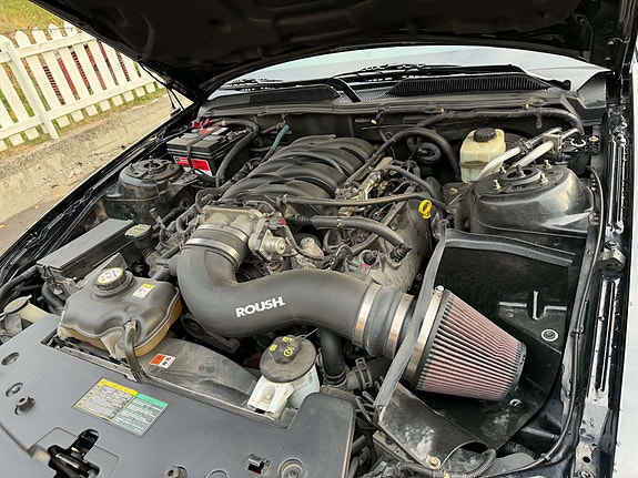Ford Mustang 15 of 20