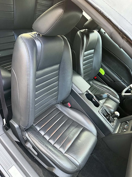 Ford Mustang 14 of 20