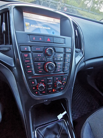 Opel Astra 17 of 30