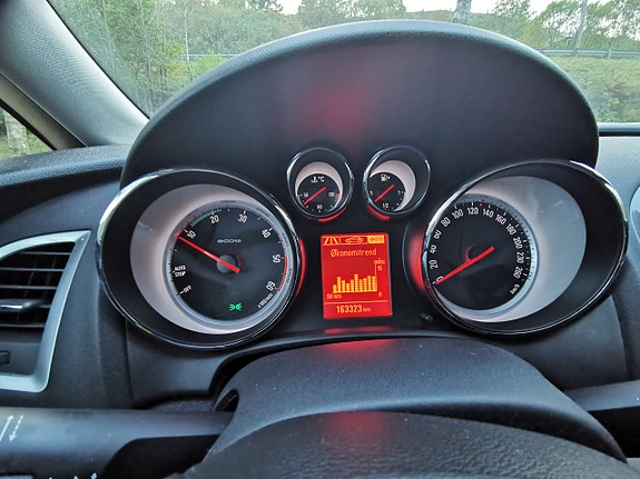 Opel Astra 21 of 30
