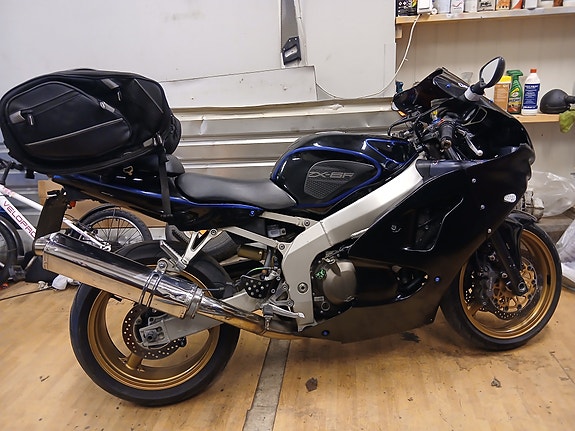 Kawasaki Ninja ZX-6R 6 of 16