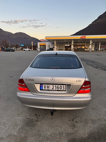 Mercedes-Benz S400 d 4 of 18