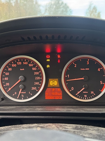 BMW 530d 11 of 15