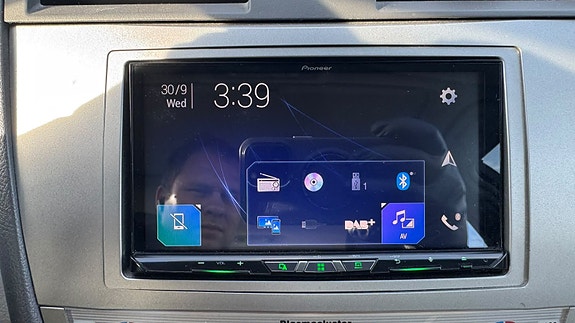 Toyota Camry 17 of 29