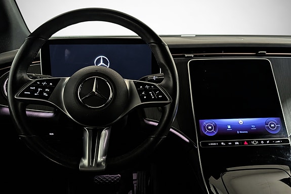 Mercedes-Benz EQE350 13 of 24