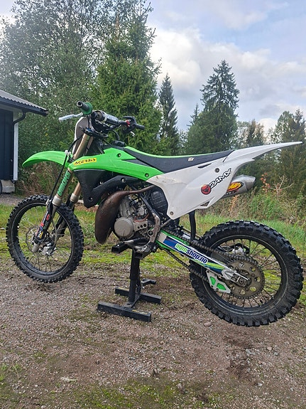 Kawasaki KX 85 3 of 6