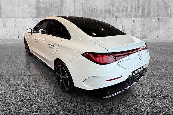 Mercedes-Benz CLA350 7 of 18