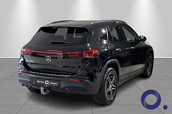 Mercedes-Benz EQA250 6 of 17
