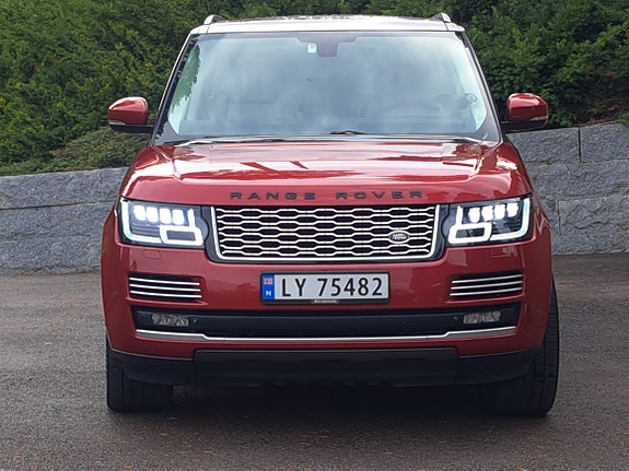 Land Rover Range Rover 2 of 30