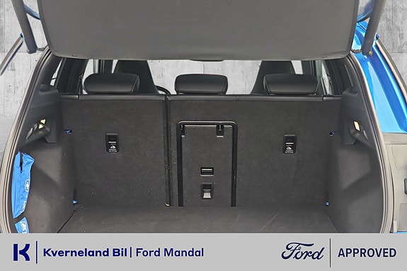 Ford Explorer 11 of 27