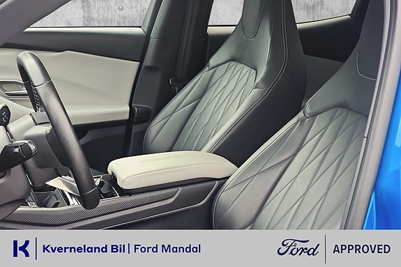 Ford Explorer 13 of 27