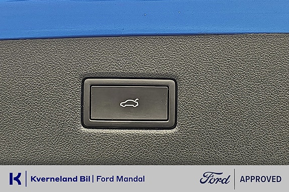 Ford Explorer 12 of 27