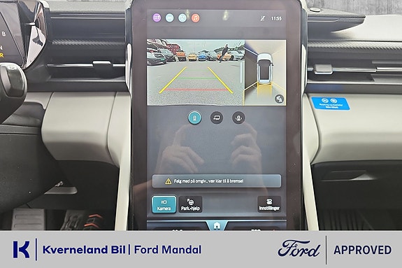 Ford Explorer 23 of 27