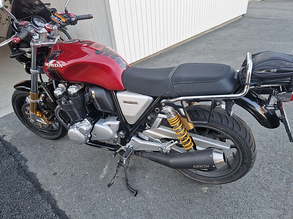 Honda CB 1100 RS 5 of 5
