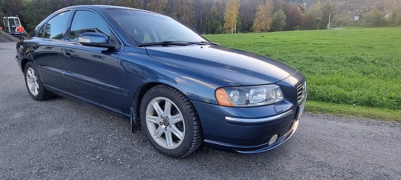 Volvo S60 3 of 14