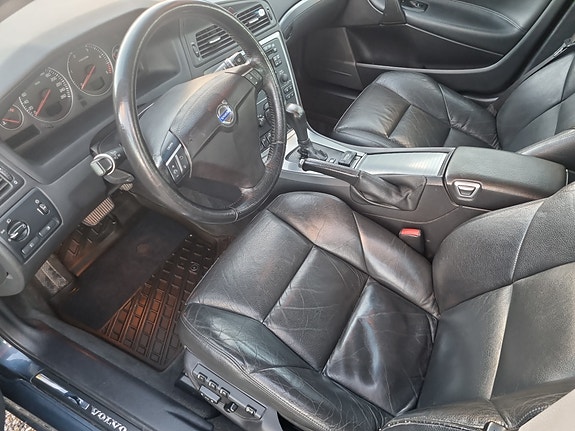 Volvo S60 11 of 14